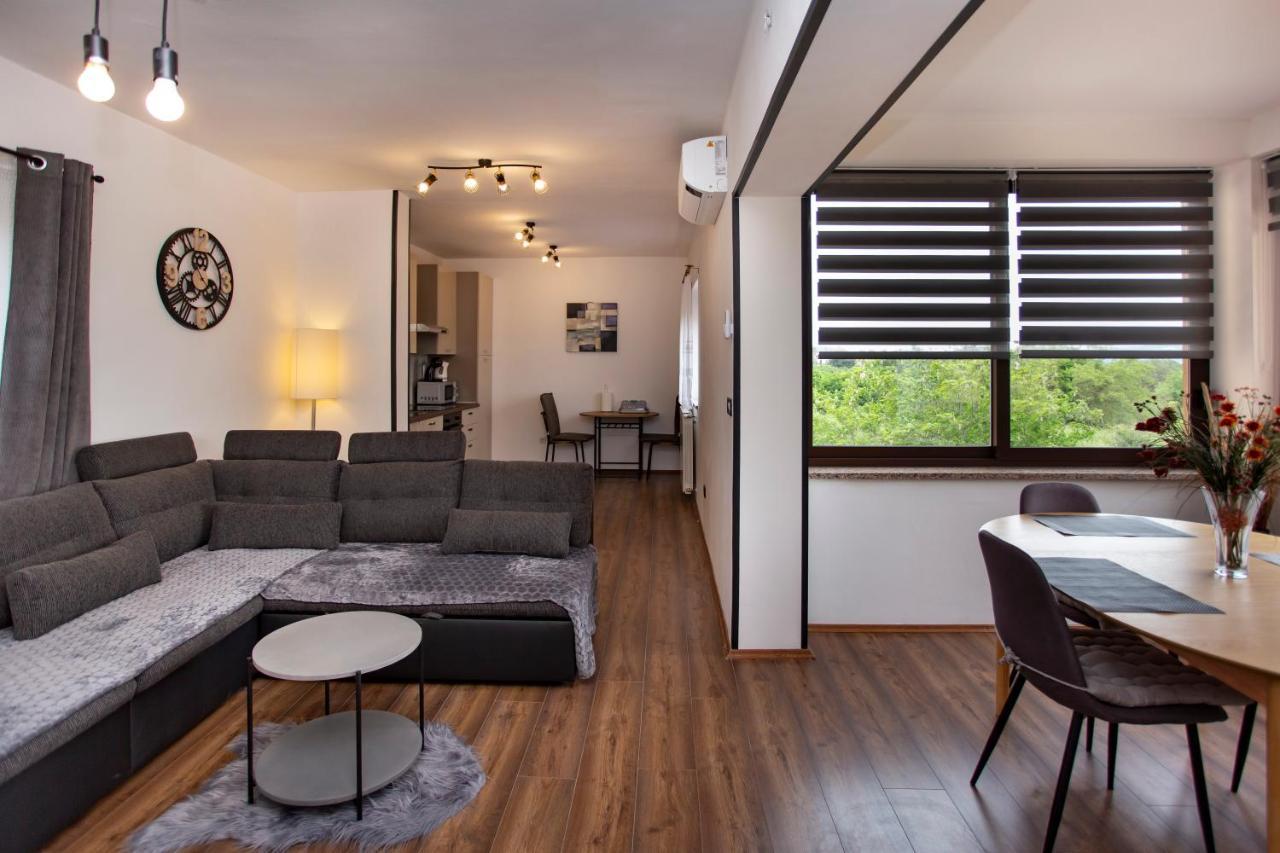 Apartment Matteo 罗维尼 外观 照片