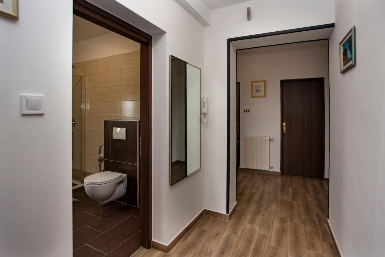 Apartment Matteo 罗维尼 外观 照片